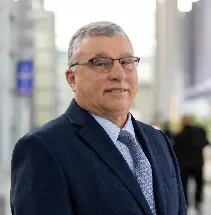 Headshot of Ralf Ruckelshausen